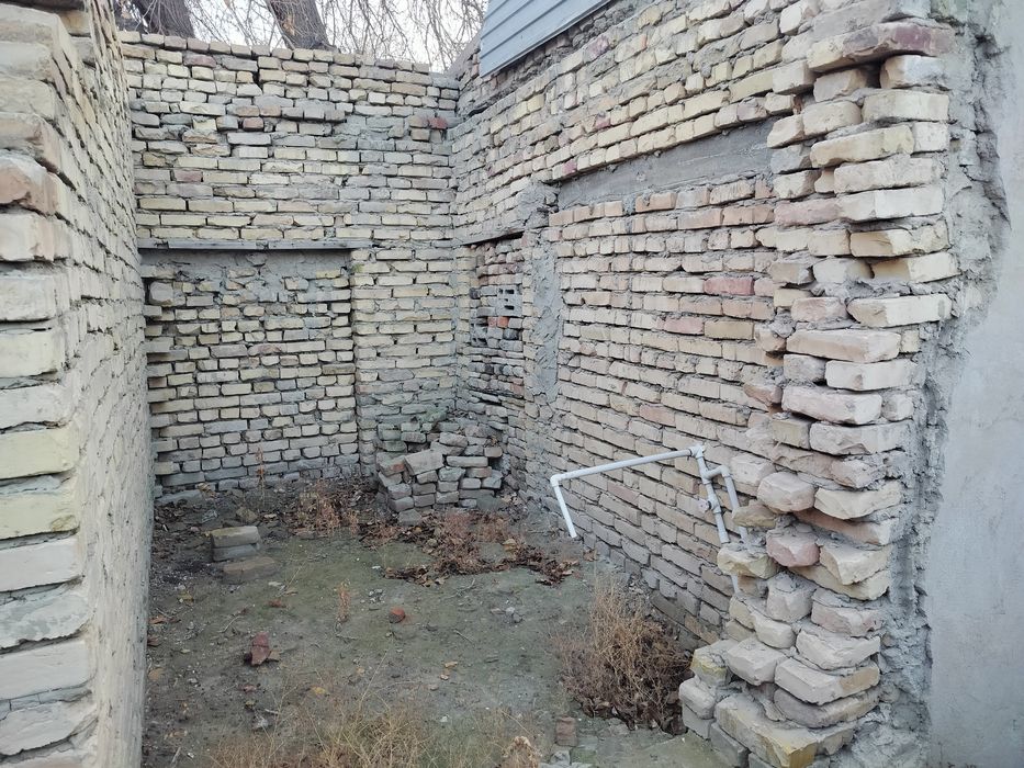 Эски шахарда ховли сотилади