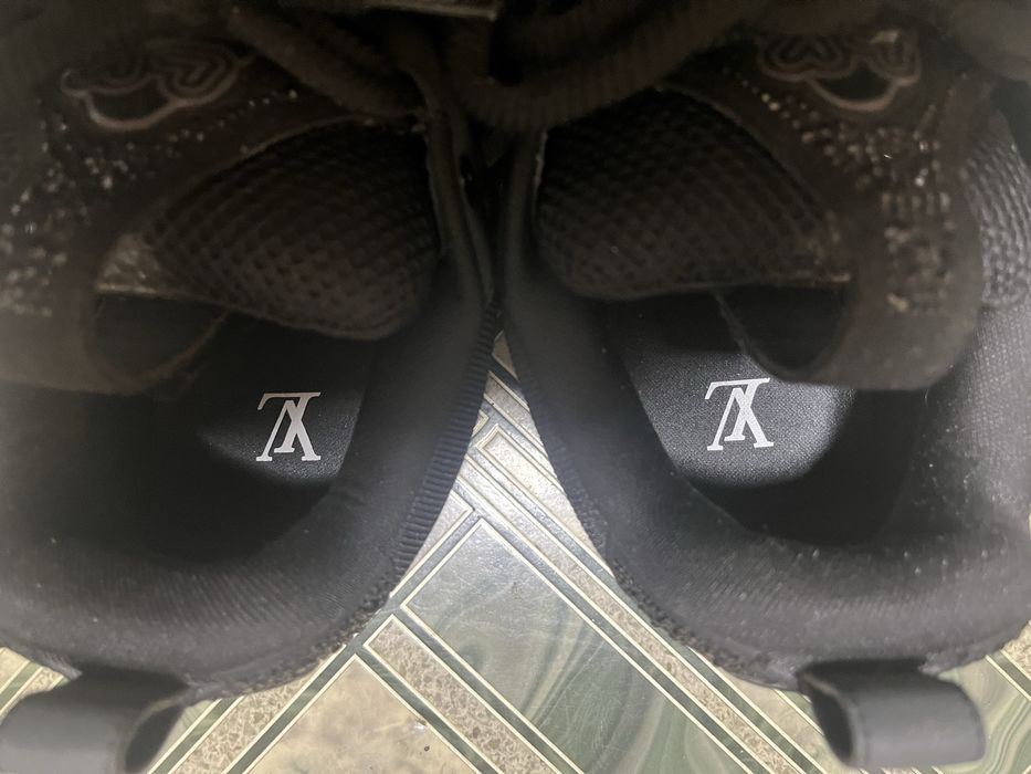 Louis Vuitton Skates Black Crystals