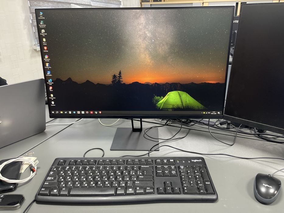 Продается игровой компютер с монитором и переферией