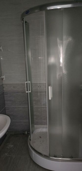 Olmos mahallada uy sotiladi srochniy