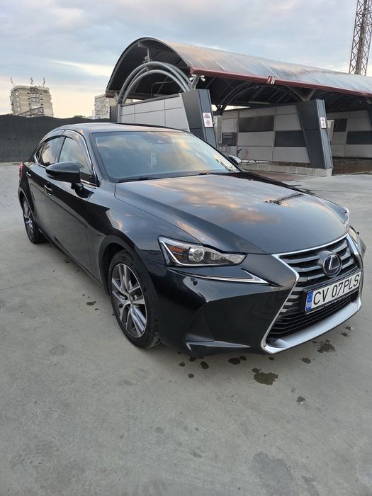 LEXUS IS 2019 — imagine 2
