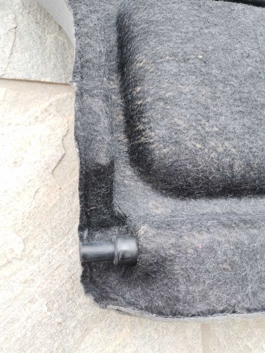 Кора Багажник за Рено Лагуна/Renault Laguna 2001--2007 хечбек