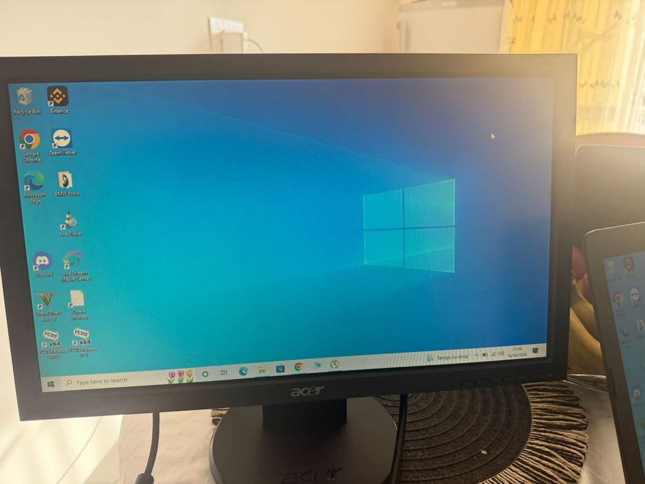 Monitor Acer 18 inch