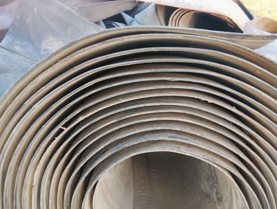 Продаю ленту б/у метраж разный