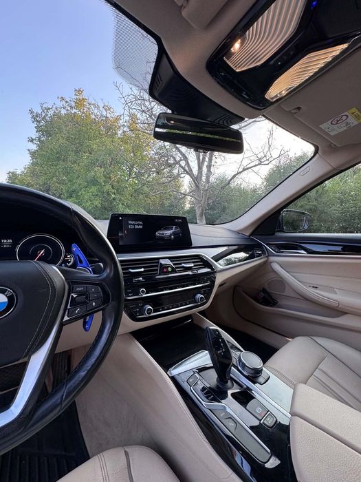 BMW Seria 5 BMW Seria 5 G30 530e iPerformance Luxury Line