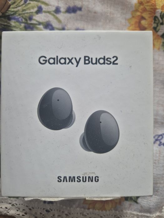 Слущалки Galaxy Buds 2