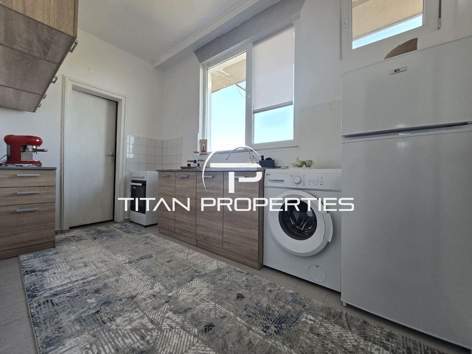 Дава се под наем Тристаен апартамент в Пловдив, Център - 90 кв.м за 661.98 € - Снимка #12