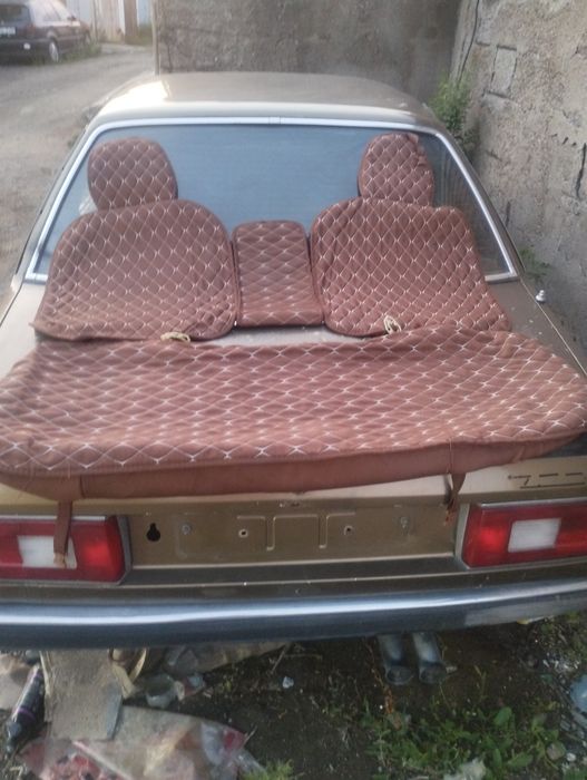 Продам чехлы для машины