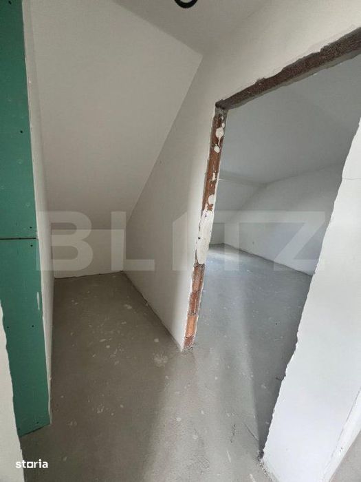 Apartament cu 3 camere, 71 mp, terasa 22 mp, zona Cetatii