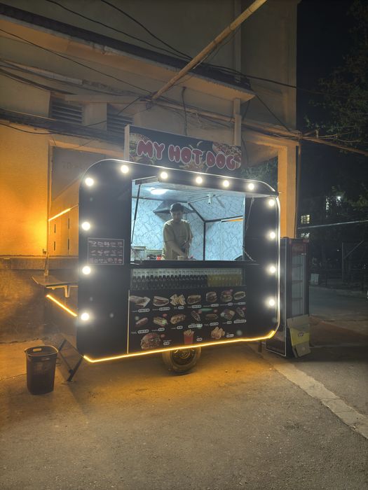 Food trak sotiladi 1 oy ishlagan