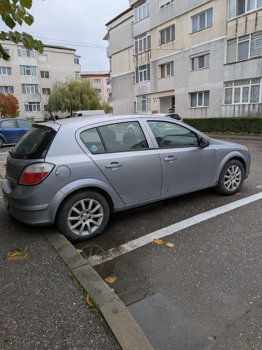 OPEL Astra 2004 — imagine 5