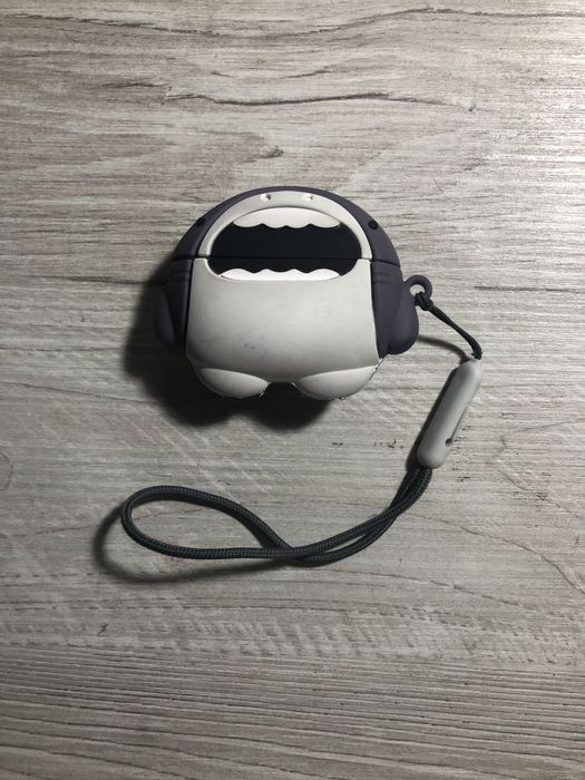 AirPods pro 2 продаю срочно