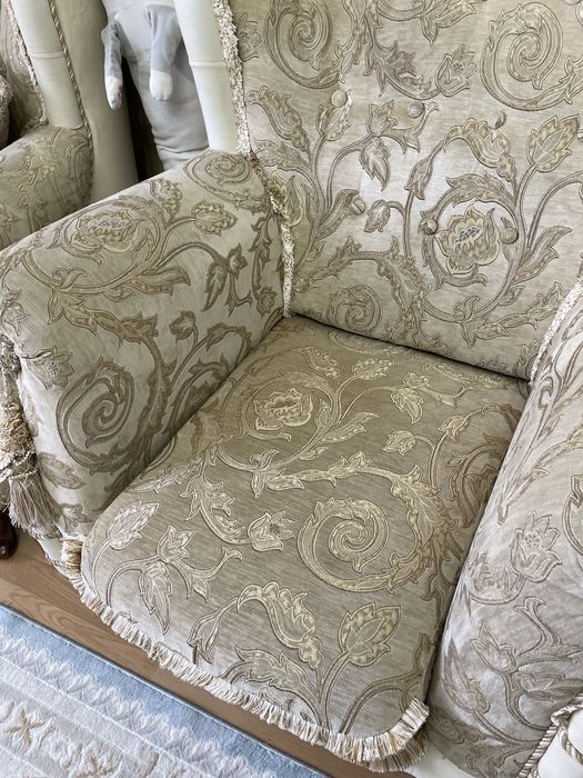 Диван с креслами