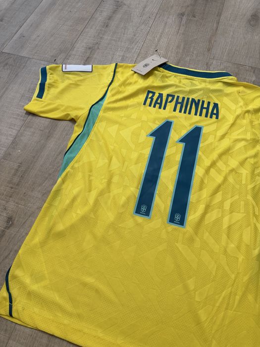 Tricou de fotbal nike Raphinha 11 Brasil Brazilia nationala marime M nou world cup 2026