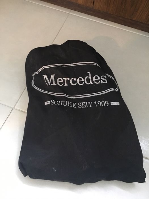 Уникални обувки Mercedes