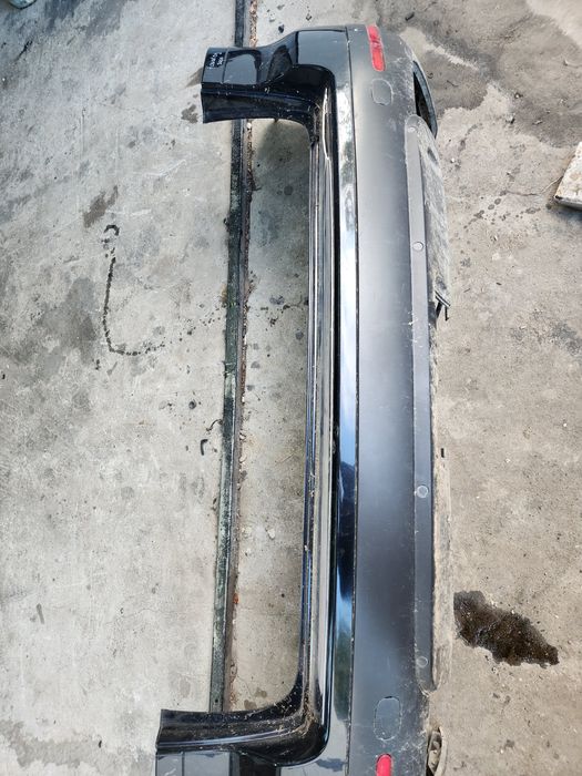 Задна броня за тоарег 2004г