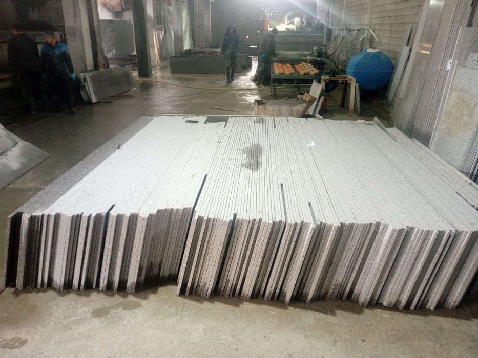 Кук Сарой гранит тошлар