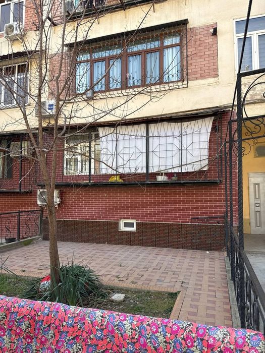 Срочно продаётся 3/1/4 квартира ТТЗ Автостоянка