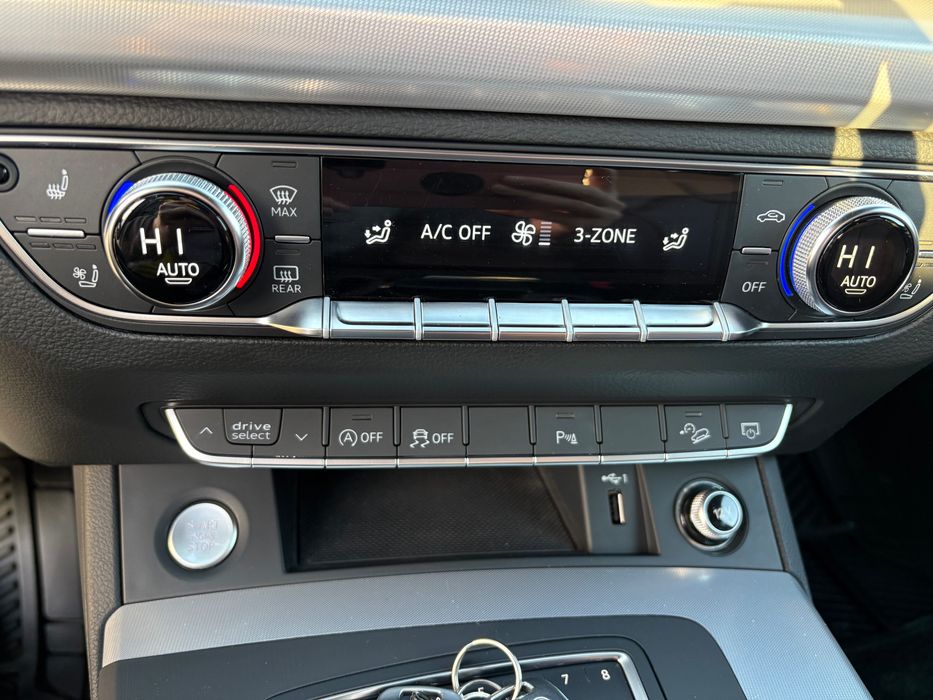 Audi Q5, progressive 45, anul 2019