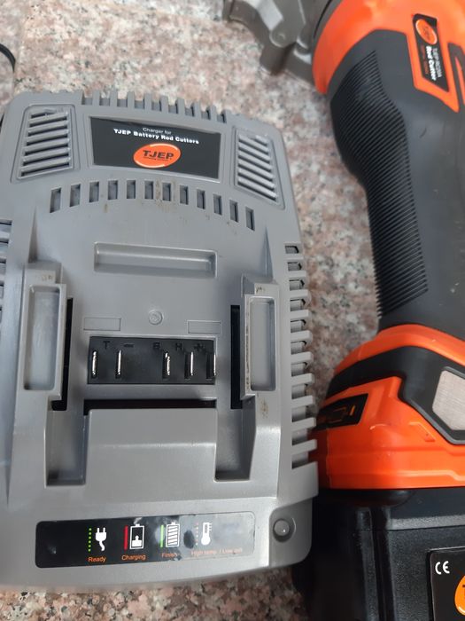 T jep circular pentru fier pe acumulatori