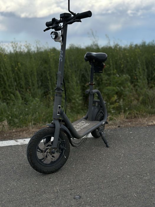 Vand trotineta Flyblade 350 dinamyc