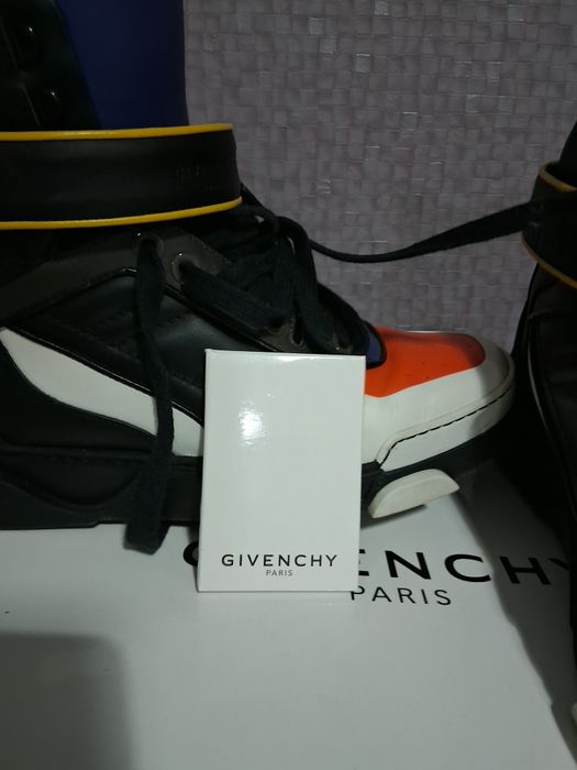 Ghete barbat Givenchi