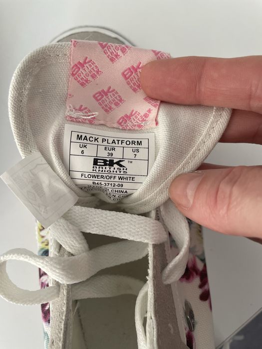 Tenisi British Knight