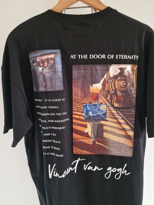 Мъжка тениска VINCENT VAN GOGH размер S M L XL
Най-висок клас материя и
изработка
Размери S M L
Всеки един артикул разполага с QRкод за
проверка за ав