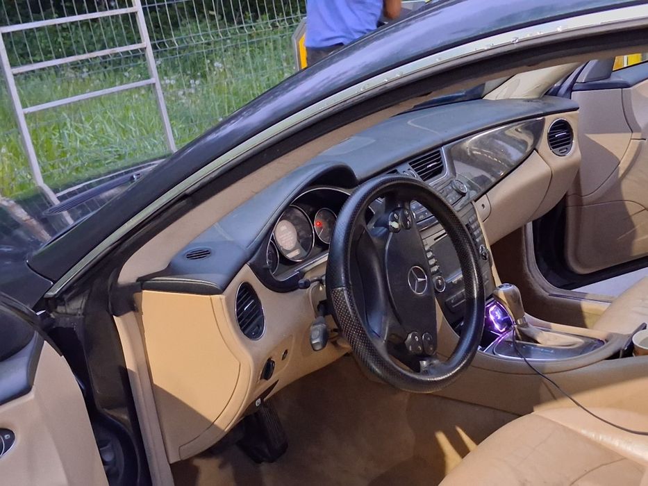 MERCEDES-BENZ  0 — imagine 3