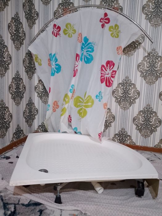 Akril vanna tez sotiladi. Manzil.Toshkent Yunusobod tumani 11