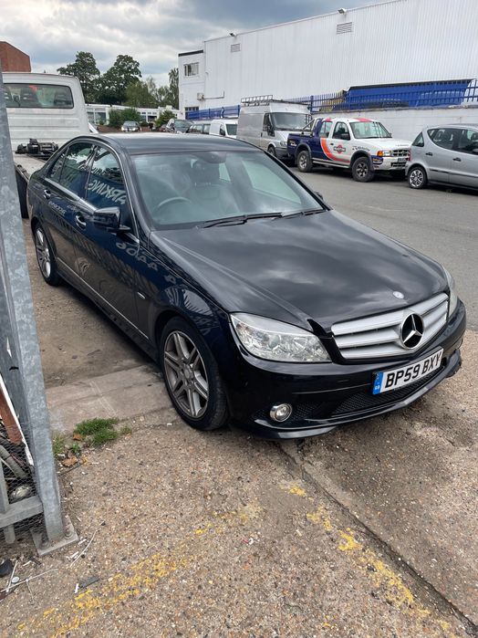 Mercedes W204 C250 204кс 651 двигател На Части