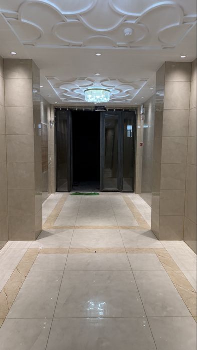 СРОЧНО!!! High town city, 3 xona, 14 qavat, 64 kv.m karobka