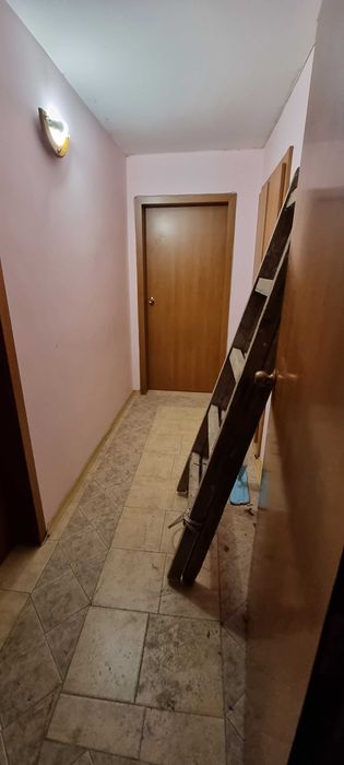 Продава се Едностаен апартамент в Разград, Център - 50 кв.м за 918 €/кв.м - Снимка #3