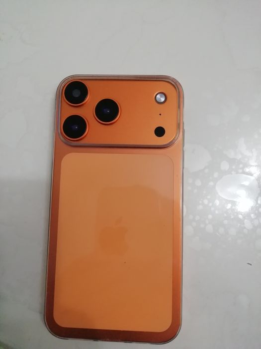 Айфон 11 в корпусе 17