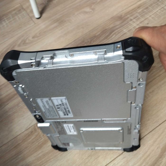 Panasonic 10.1" ToughPad FZ-G1 Win 10 pro tablet 8gb ram 256 ssd