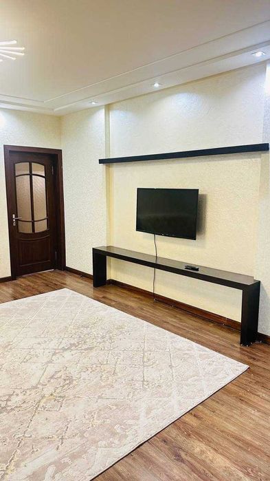 ВТОРИЧКА. 2/2/9, Дружба Народов, Rayxon Kafe  65м2 под ключ !!