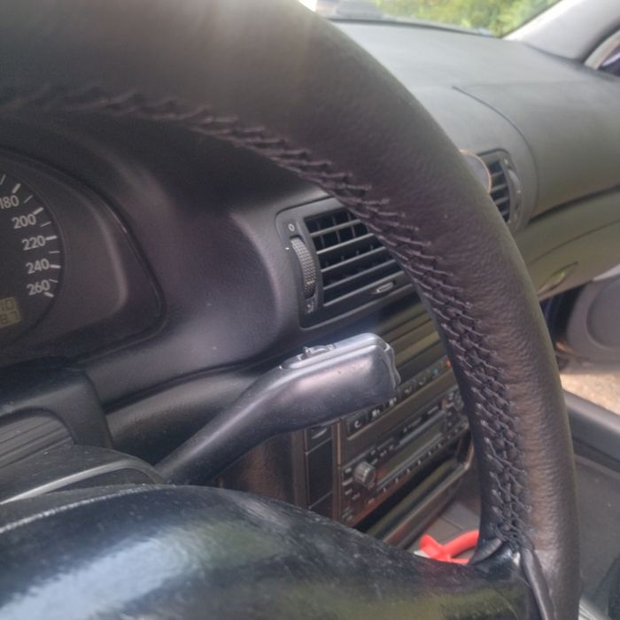 Претапициране на волани, полиране на фарове 30 евро