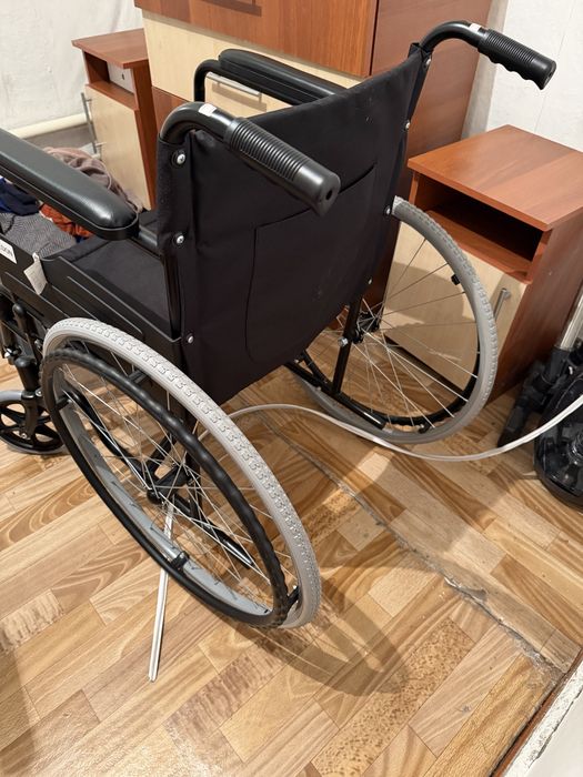 Инвалидная коляска