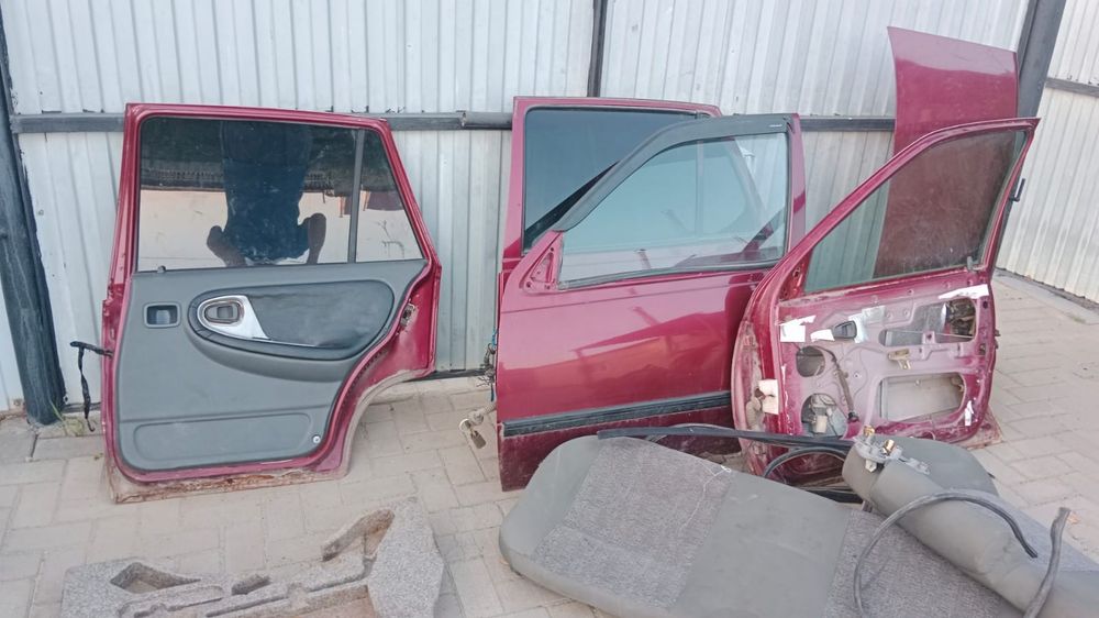 Двери от Daewoo Nexia
