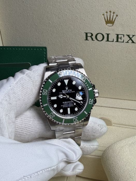 Часовник Rolex Starbucks