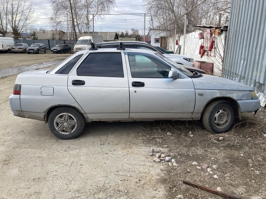 Продам ваз 2110