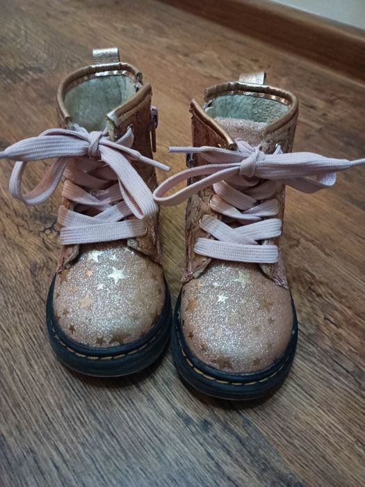 Ботушки за момиченце