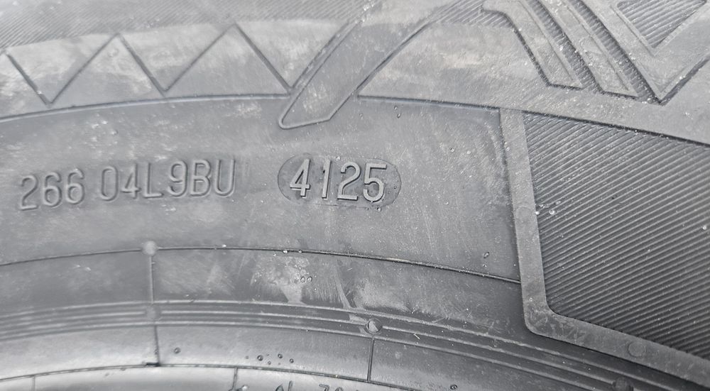 235/65 R16C 115R VIKING (by Continental) Anvelope iarna M+S 8 pliuri