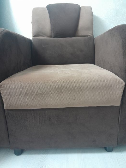 Продаю новый кресло.