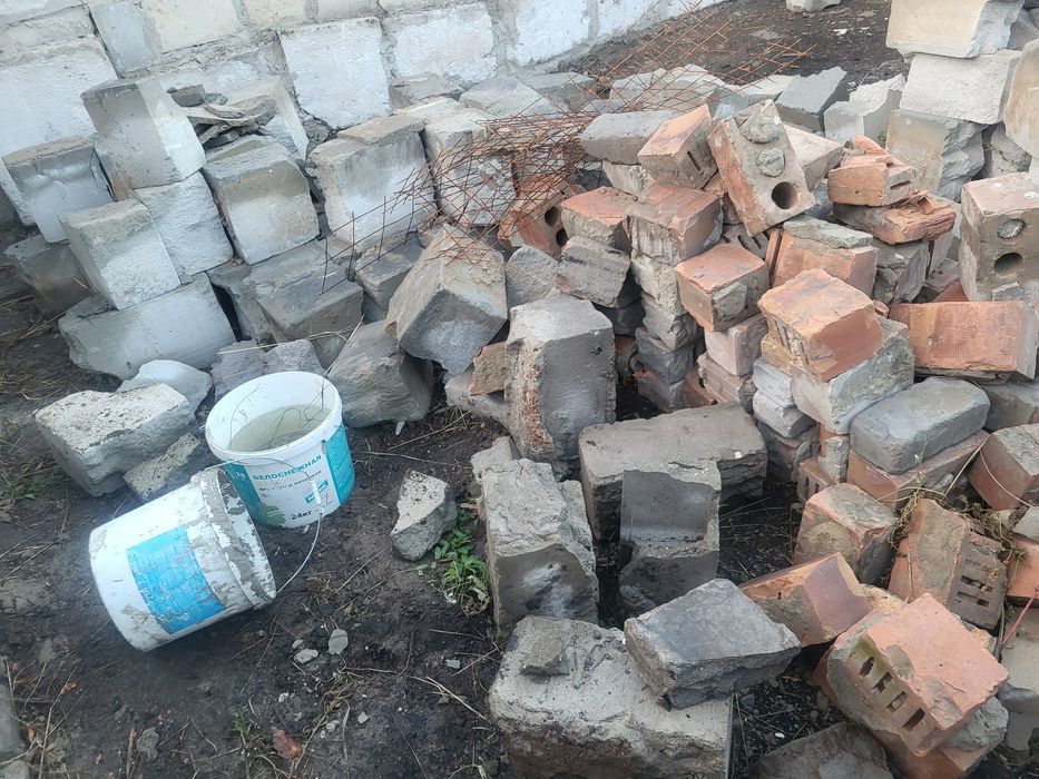 Продам кирпич  газоблок