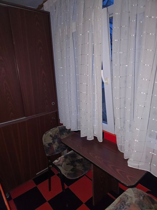 Închiriez apartament cu doua camere pe str Banca-Națională