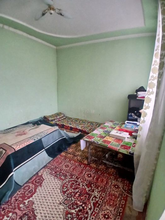 Сергели тумани.(Еуцлик.Масив-5рупарасидаги куча) 3.1соток 4хона.