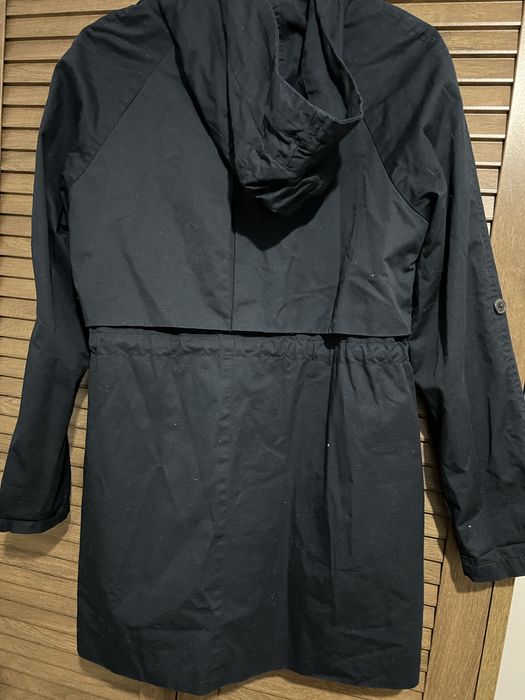 Дамско яке с качулка