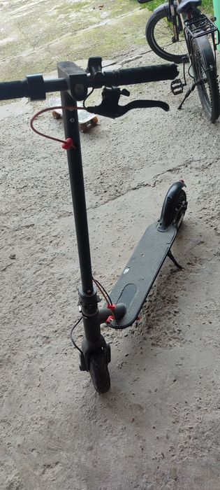 Продам электросамокат