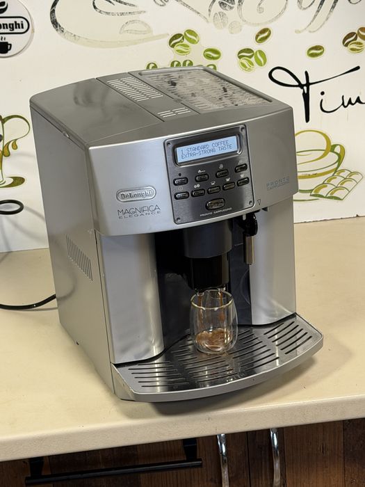 Кафемашина кафе автомат delonghi Elegance с гаранция